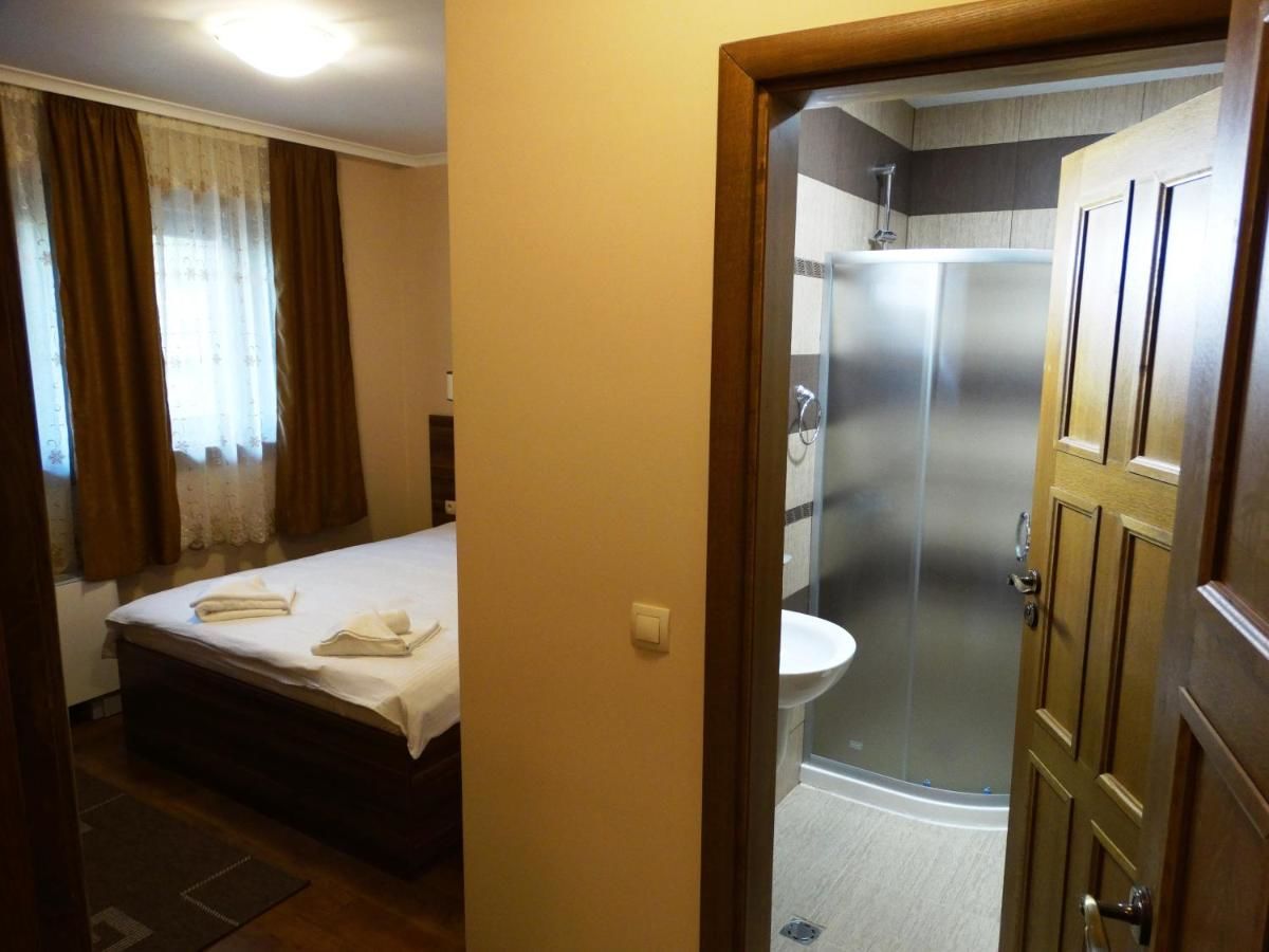 Отель Hotel Rechen Rai Мелник